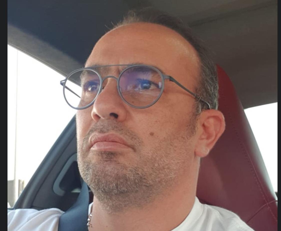 صورة توضيحية - رجل الأعمال داني ياغي رائد في مجال تجارة الساعات