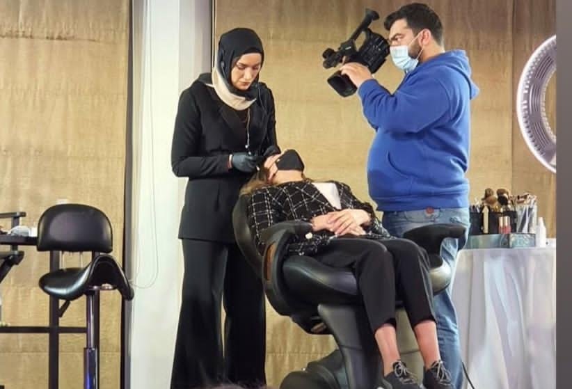 صورة توضيحية - خبيرة التاتو هدى داغر تشرح خطوات الميكروبليدنج خطوة بخطوة