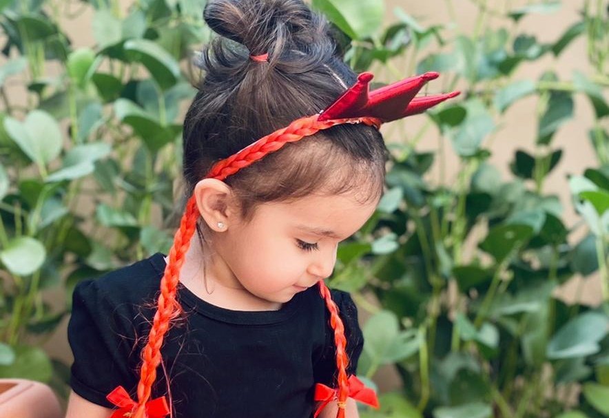 صورة توضيحية - عارضة الازياء الصغيرة سيليا غدار ت نفسها بنفسها