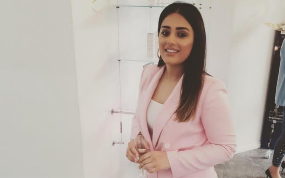 صورة توضيحية - خبيرة التجميل عظمي شبير/ Uzma Shbr تسعى لإطلاق علامتها التجارية الة للعناية بالبشرة