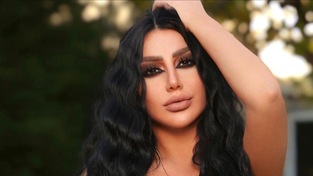 صورة توضيحية - الإعلامية ميرنا أوزعر عضو بارز في لجنة تحكيم Miss and Msr Human Right