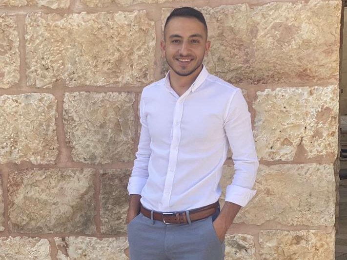صورة توضيحية - الخبير التقني Elias kabar يحذر أولياء الأمور من 5 أخطار تهدد الطلاب أثناء التعليم عن بعد