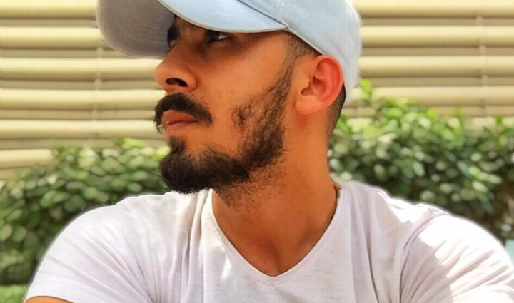 صورة توضيحية - المزيّن هاني مقهور شاب لبناني متعدد المواهب