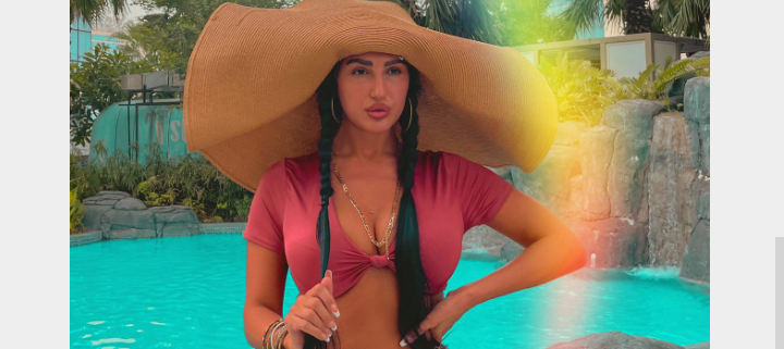 صورة توضيحية - Carol Atieh.. اطلالات فريدة تخطف الأنظار