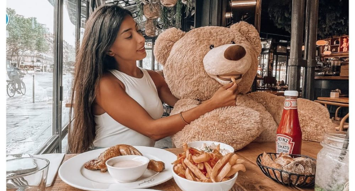 صورة توضيحية - إلسا بولس تتألق في ظهورٍ جديد