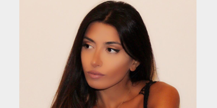 صورة توضيحية - عارضة الازياء Elsa Boulos في حديث حول مواقع التواصل الاجتماعي