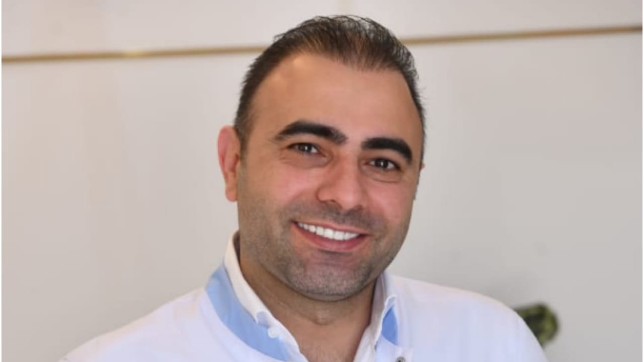 صورة توضيحية - دكتور التجميل و الترميم Hassan Nassreddine في حديث حول عملية Blepharoplasty