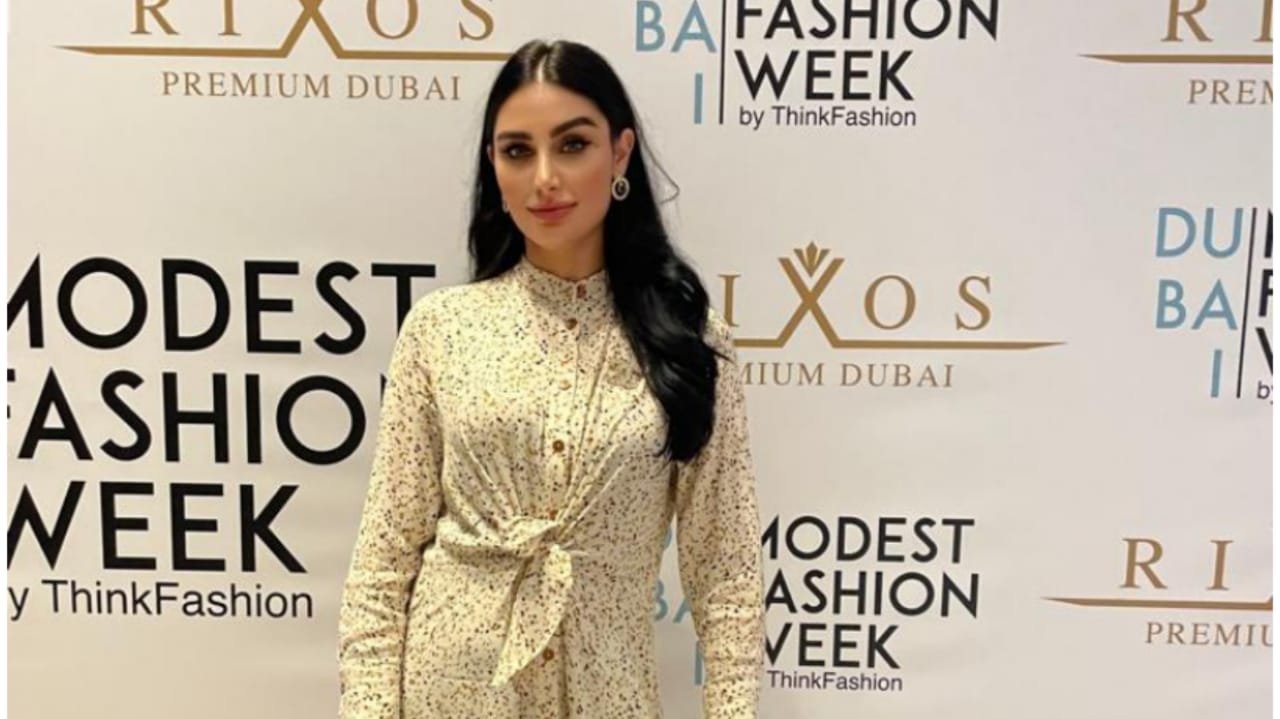 صورة توضيحية - Leen Clive Dubai Modest Fashion Week Convenes with Conservative, Chic Designs