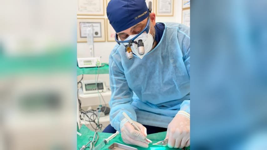 صورة توضيحية - ما هي القشور الخزفية؟ سؤال يجيب عنه الدكتور أحمد جبارة