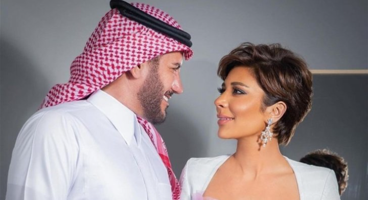 صورة توضيحية - أصالة توجه رسالة لزوجها وتصفه بأباها الحنون