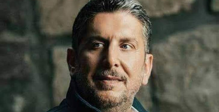 صورة توضيحية - محمد قنوع يعتذر من سوزان نجم الدين ومحمود نصرإليكم السبب