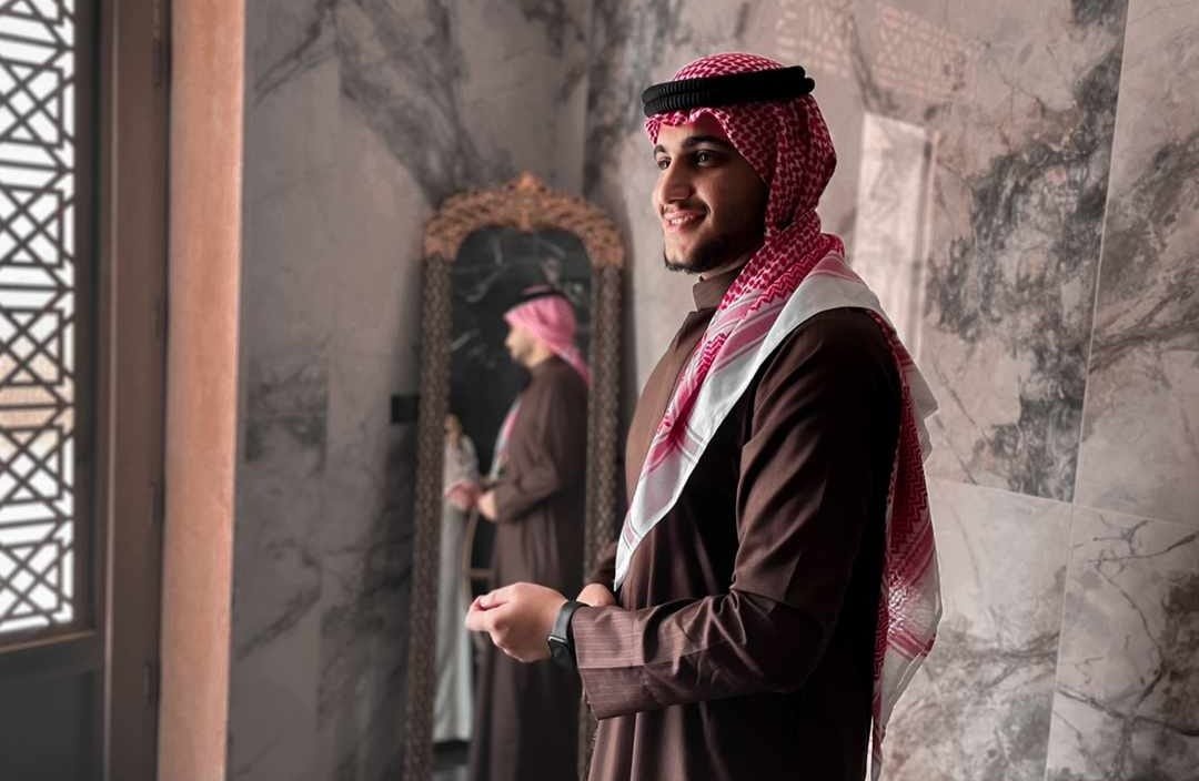 صورة توضيحية - الاعلامي عيسى علي عايد يتوجه بالتهاني بمناسبة عيد الفطر السعيد ومفاجأة قريباً