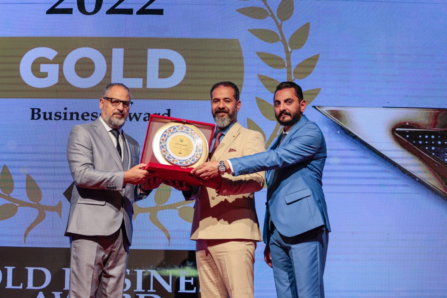 صورة توضيحية - دكتور أحمد أسمر يحصد الجائزة الذهبية من اللوبي الاقتصادي الدولي