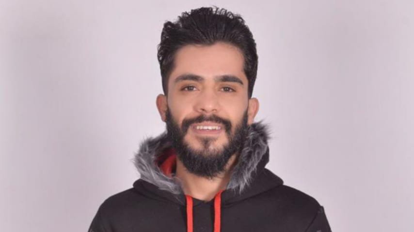 صورة توضيحية - عمر العربي مسيرة واعدة في مجال تقديم البرامج الإذاعية