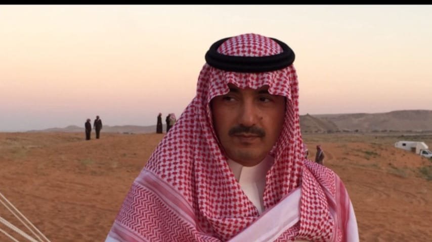 صورة توضيحية - الدكتور أحمد البوقري يرفع صوت الحق ويتلو القرآن الكريم و الجمهور يتفاعل