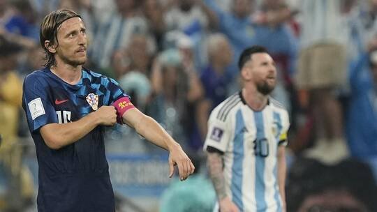 صورة توضيحية - مودريتش الحزين يعلق على الحكم وركلة الجزاء وميسي