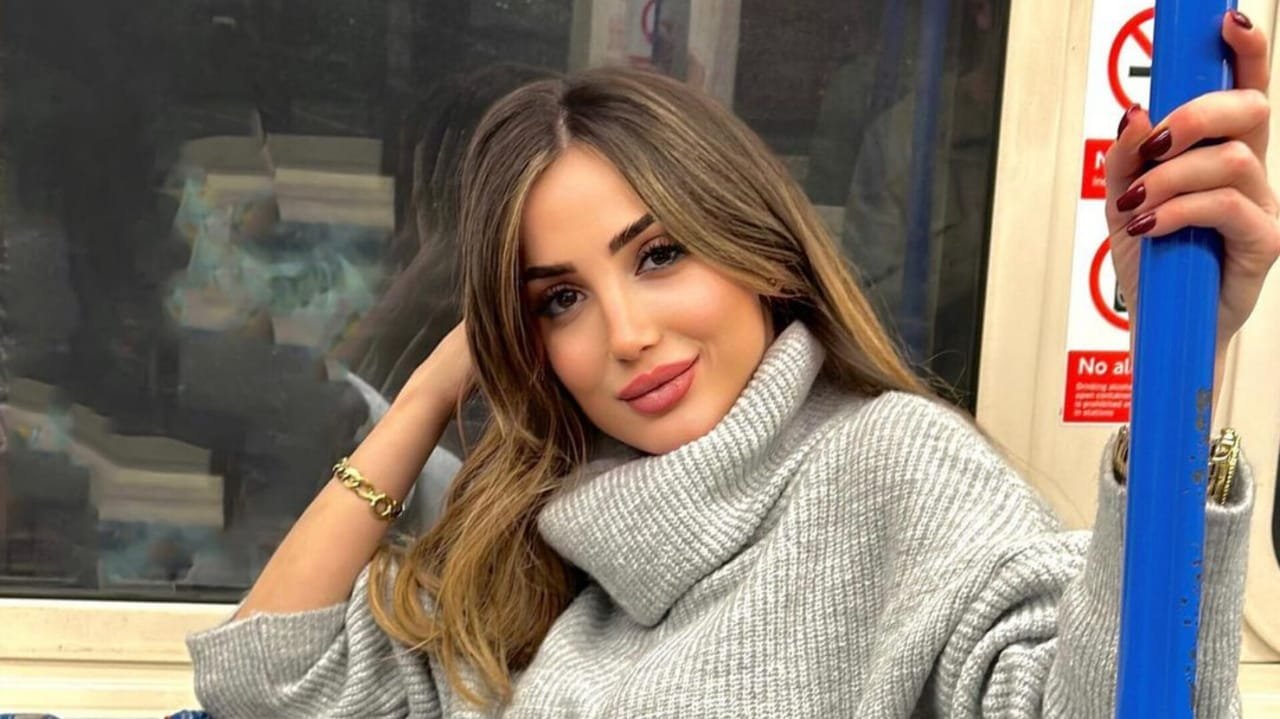 صورة توضيحية - جوانا مسعد جلسات تصويرية دائمة للعلامات التجارية