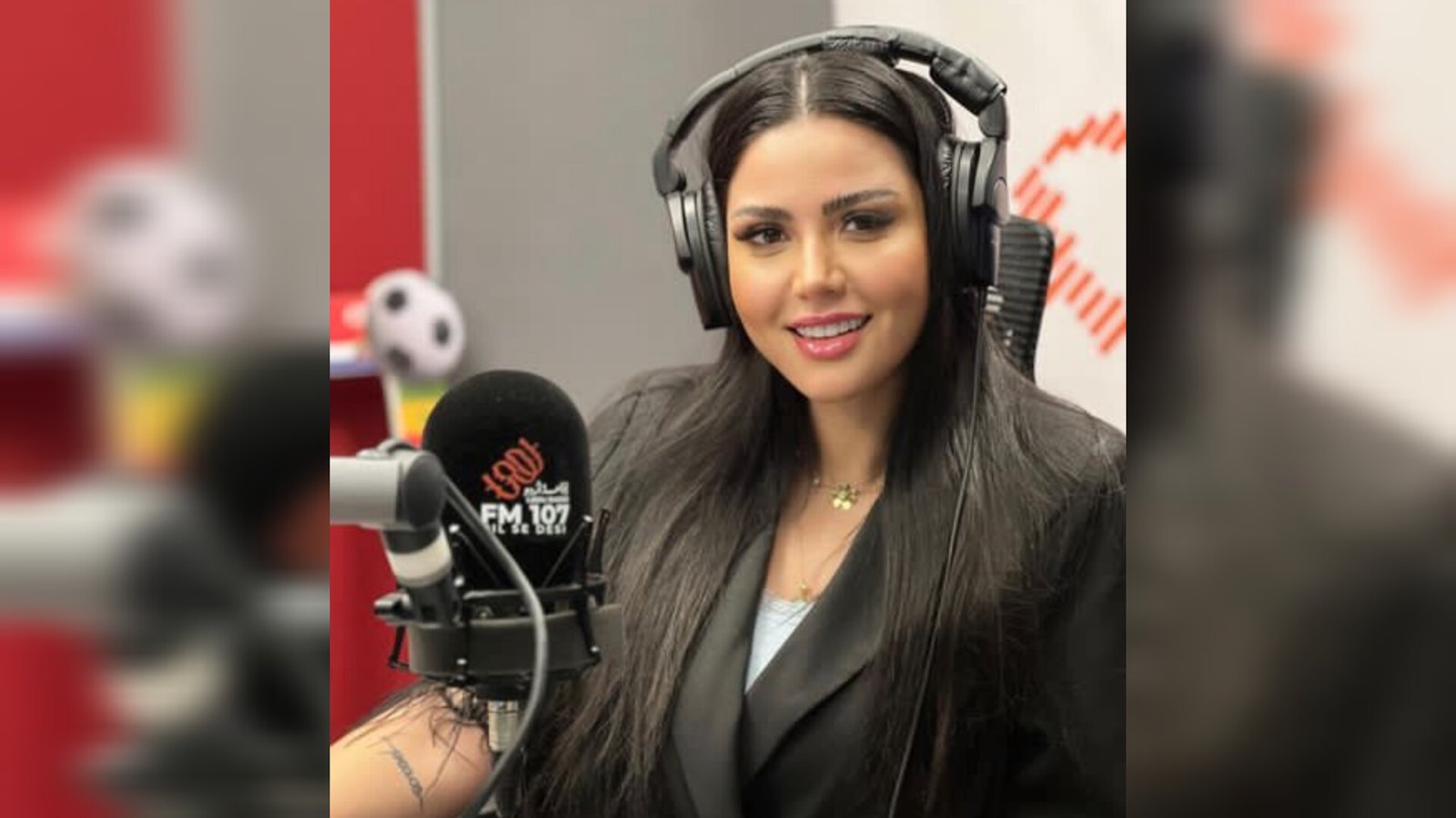 صورة توضيحية - اختيار ستاريه رئيسي كقائدة مشجعي المنتخب الايراني في كأس عالم قطر ٢٠٢٢