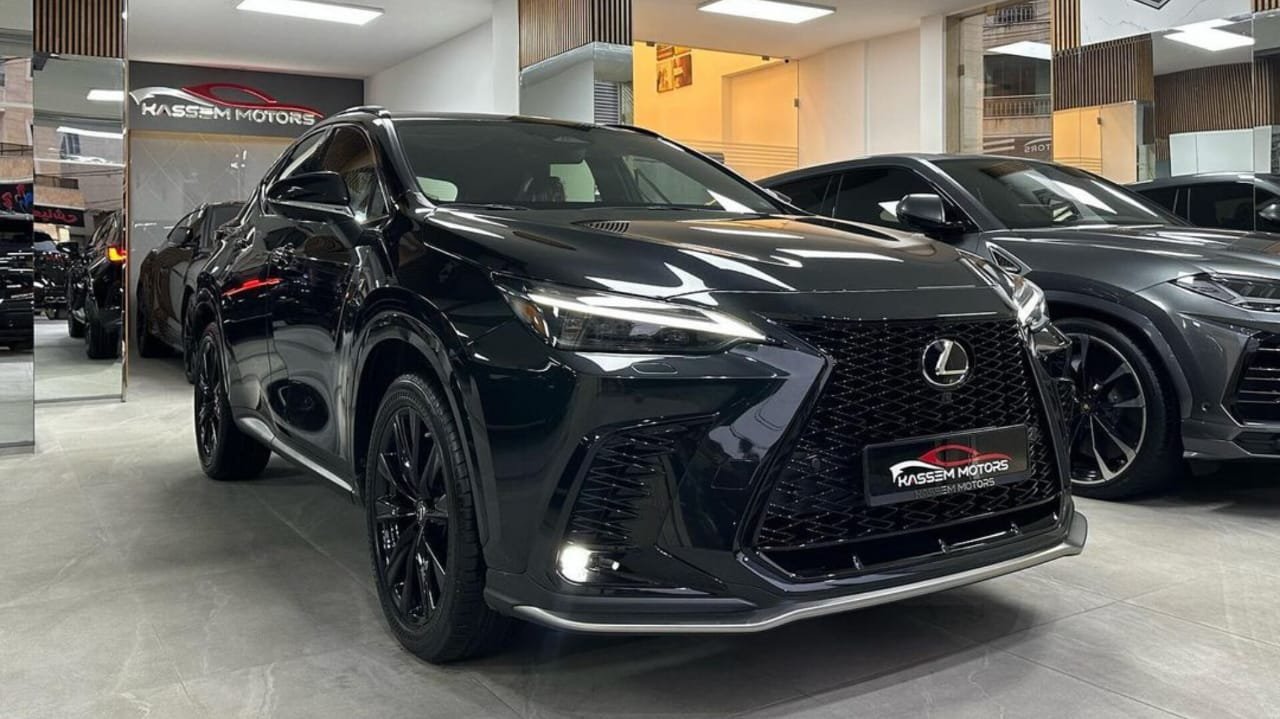 صورة توضيحية - لكزس NX350 F Spo 2023 سيارة جديدة في تشكيلة Kassem Motors