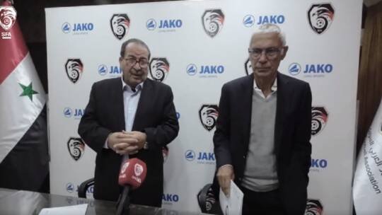صورة توضيحية - كوبر يوقع رسميا عقد تدريبه منتخب سوريا