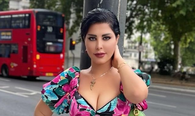 صورة توضيحية - الفنانة شمس الكويتية تكتسح محركات بحث جوجل مع إطلاق مجموعتها الة للعطور By Shams