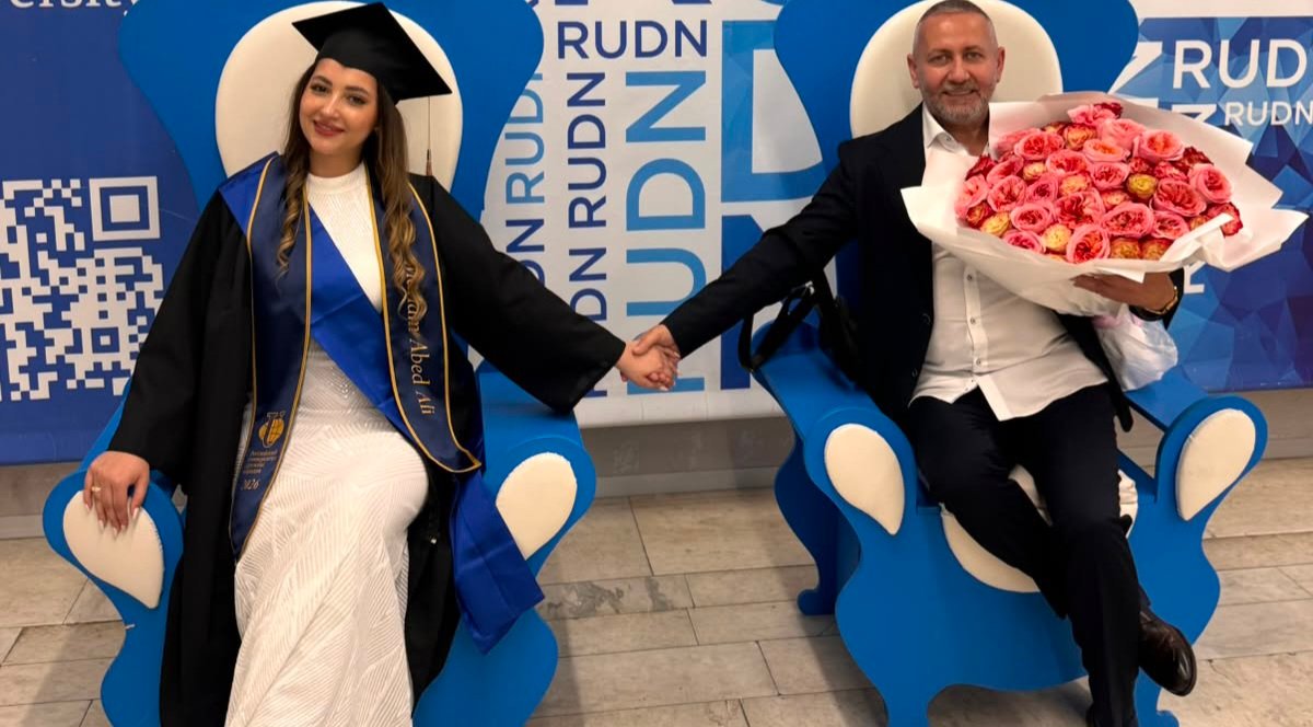 صورة توضيحية - إنجاز أكاديمي مريم علي عبد علي تنهي مشوارها في طب الأسنان بنجاح مميز