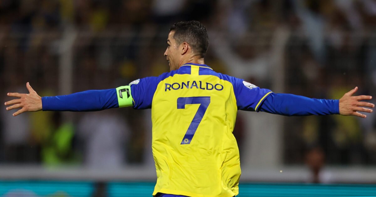 رونالدو: «يا لها من عودة» بعد ريمونتادا النصر على الاتفاق 3-2